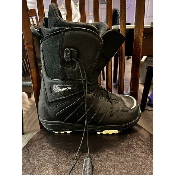 Burton Shoes Mens Burton Moto Snowboard Boots Size 5 Excellent Poshmark